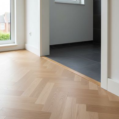 Dilataci�n 240 cm parquet claro