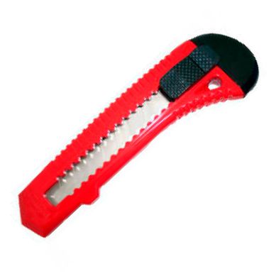Trincheta pl�stica ancha 18 mm