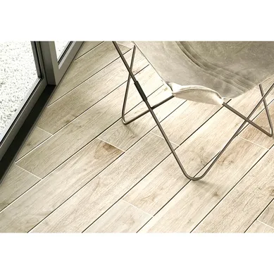 Porcelanato maderado Bayard beige mate 15x90 cm