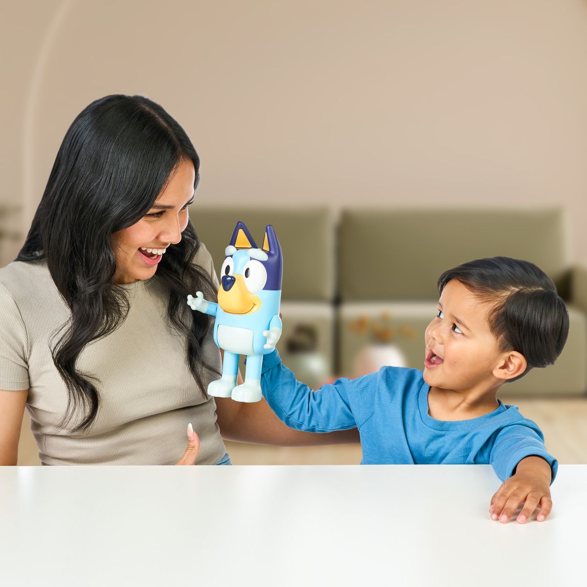 BLUEY - Bluey Figura Mejor Amiga 25 Cm