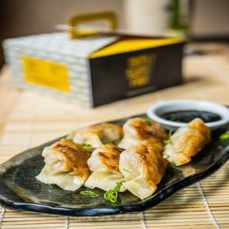 DIM SUM FAN - GYOZAS X 12