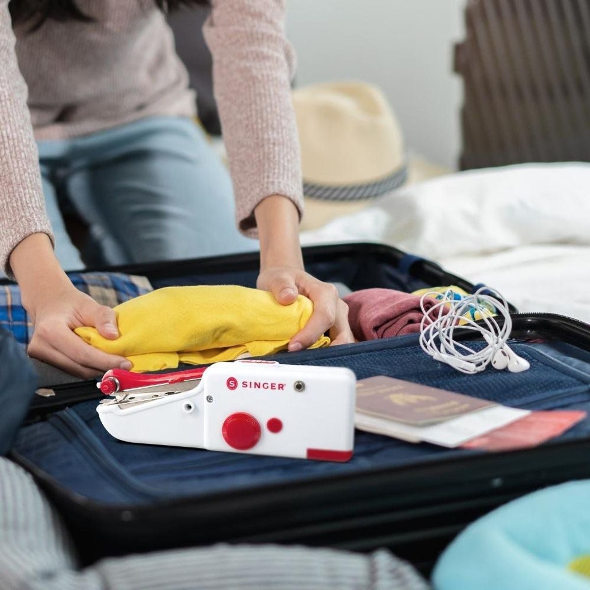 SINGER - MAQUINA DE MANO PORTATIL SNG HANDHELD