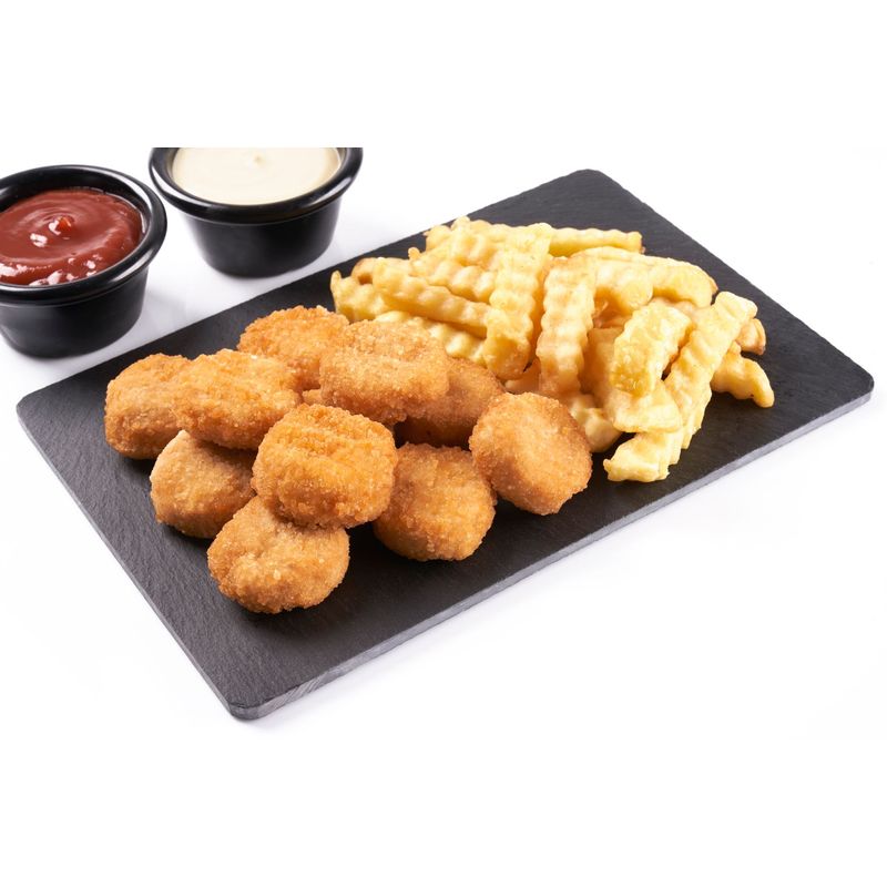 TOTTUS - Nuggets de pollo x 12 unidades + papas fritas