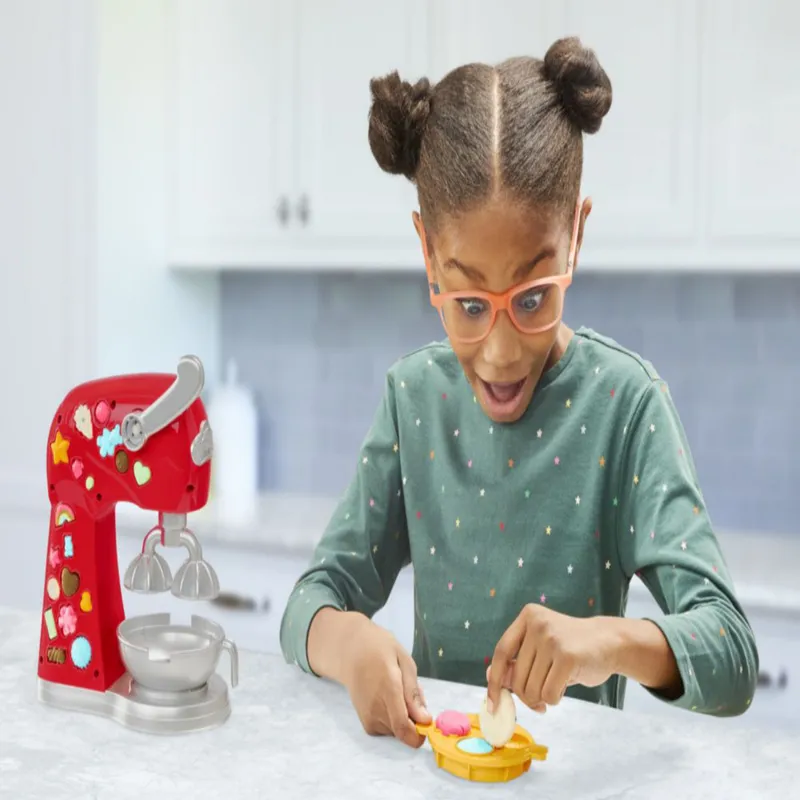 Masas y Plastilinas Play Doh Kitchen Creations Batidora Mágica