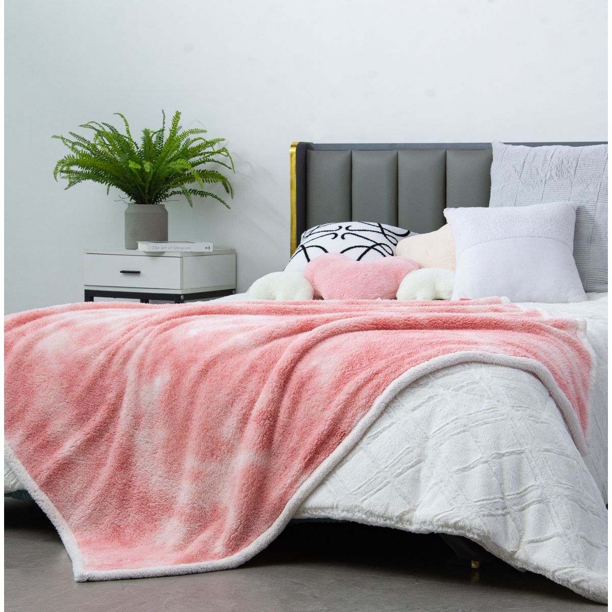 CASA JOVEN - Manta Tie Dye con Sherpa Rosa 130x160 cm