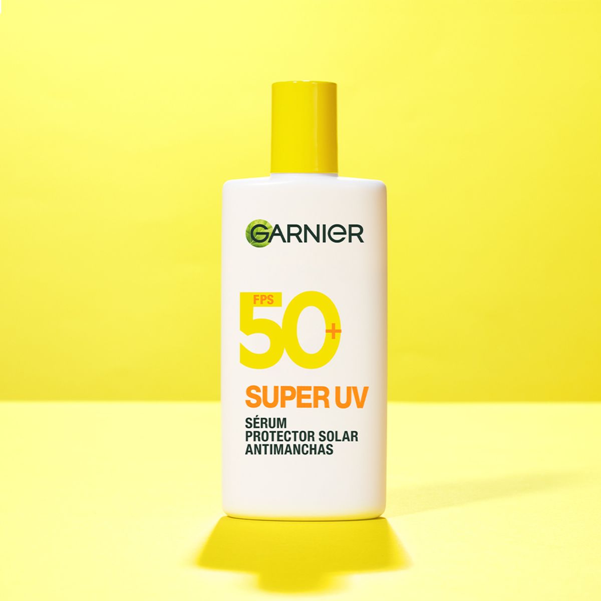 GARNIER - Sérum Protector Solar Garnier Super UV SPF50 Envase 40 mL